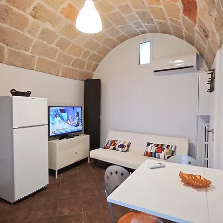 Torretta Del Centro بولينيانو آ ماري